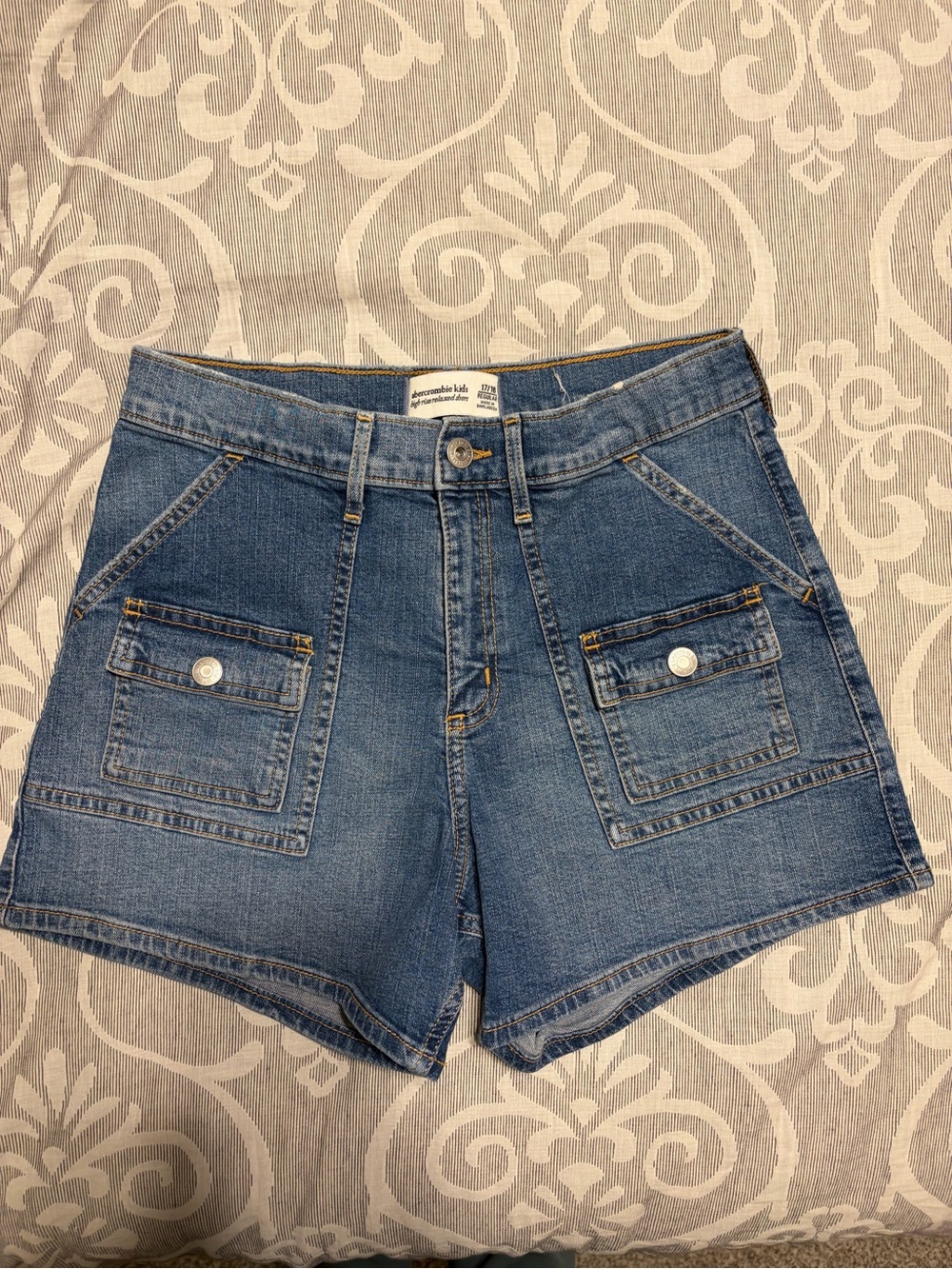 Abercrombie Kids 17/18 High-Rise Relaxed Denim Shorts